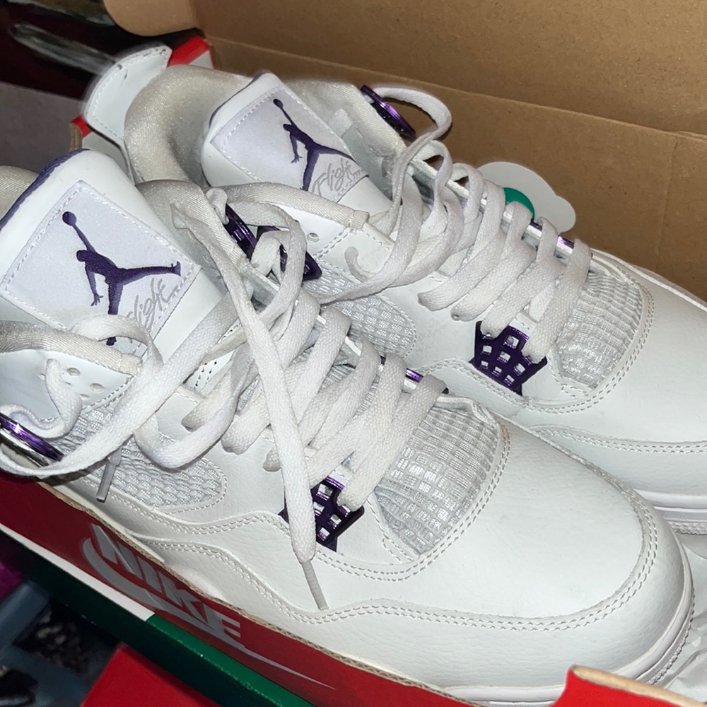 Jordan #4 white with purple